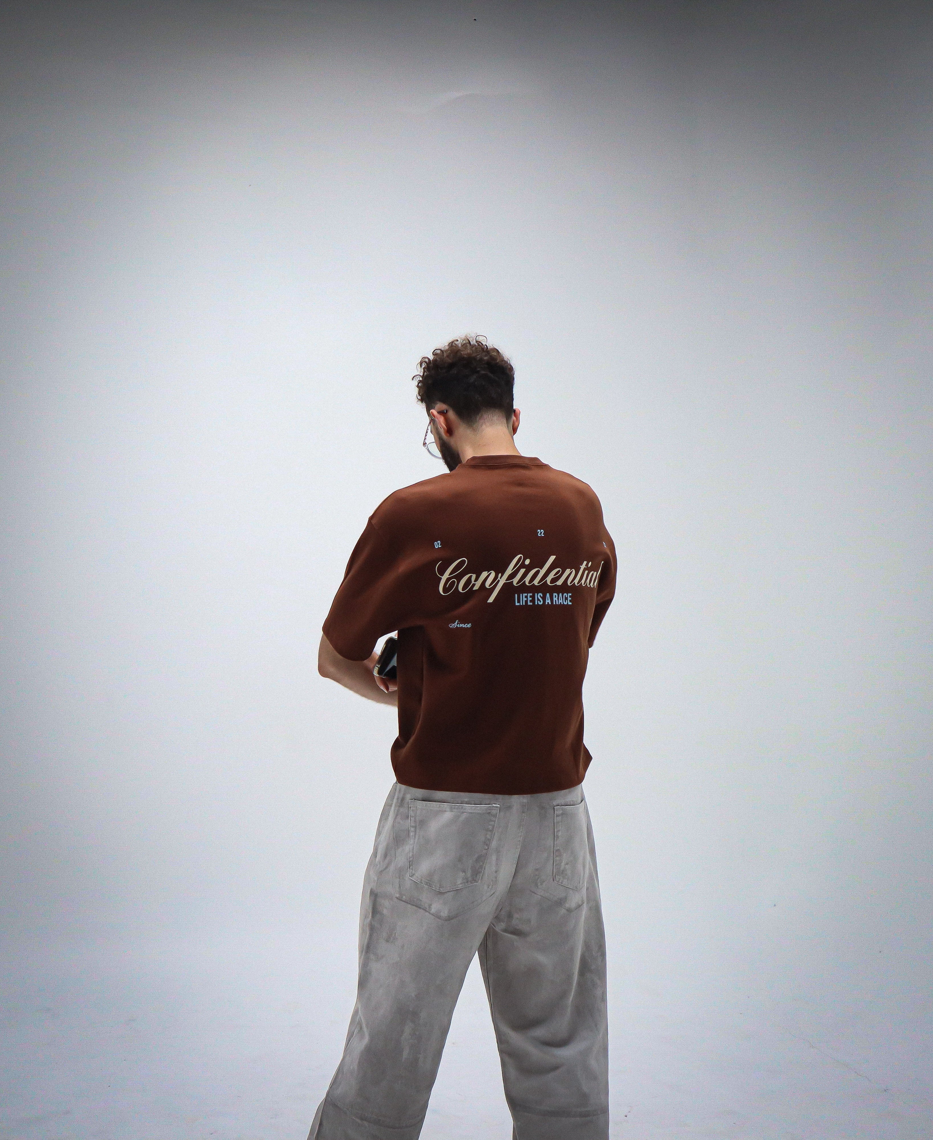 CONFIDENTIAL BOXY TEE - SYRUP