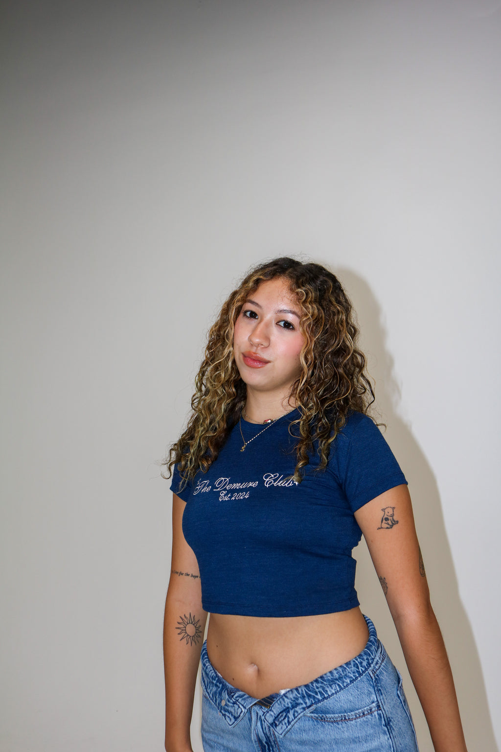 THE DEMURE CLUB BABY TEE - MIDNIGHT BLUE